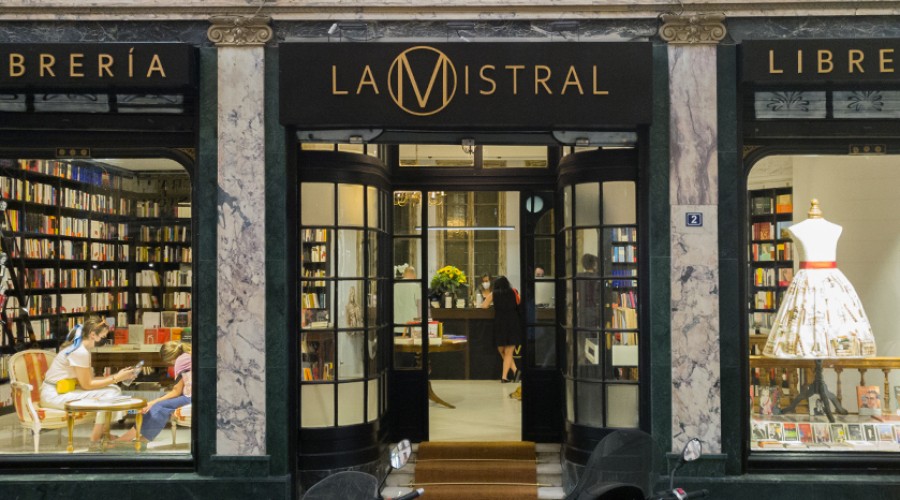 Librería La Mistral, una de las  más bonitas  y con encanto de Madrid.